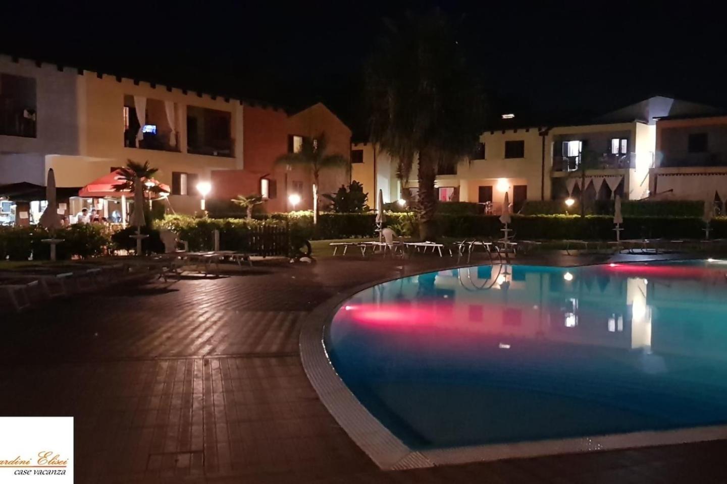 Complesso I Giardini Elisei Hotell Policoro Exteriör bild